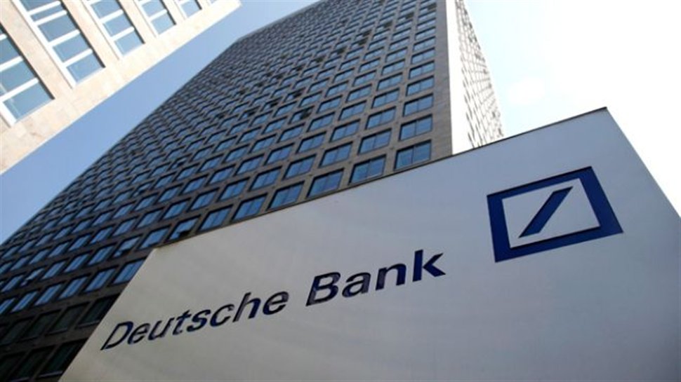 Are Financial Institutions Recognizing the Declining Blockchain Trend?