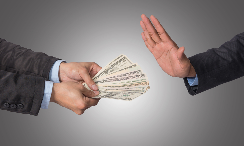 The Pitfalls of Pushing For A Cashless Society