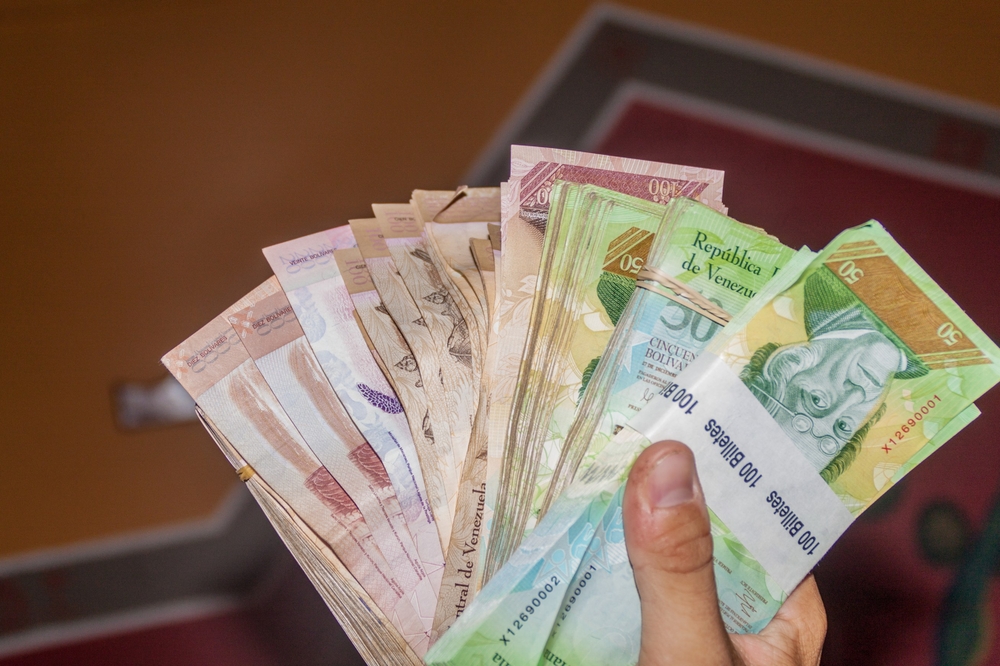 Venezuelan Central Bank Will Print 20,000 Bolivar Notes Soon