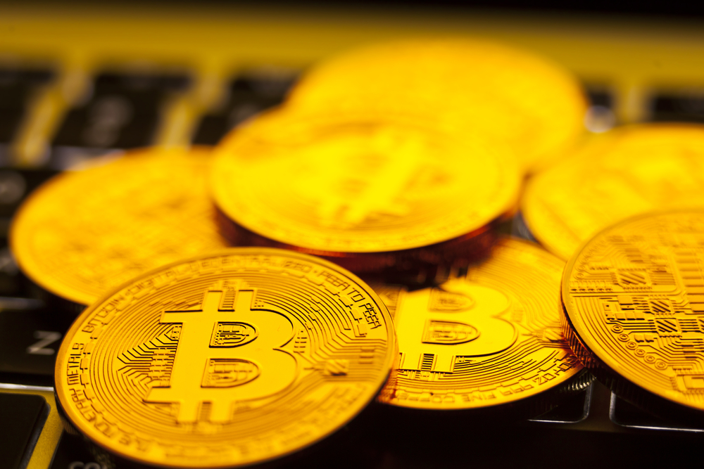 Bitcoin ‘Does Not and Will Not Challenge Gold’ Says Morningstar Investment Analyst