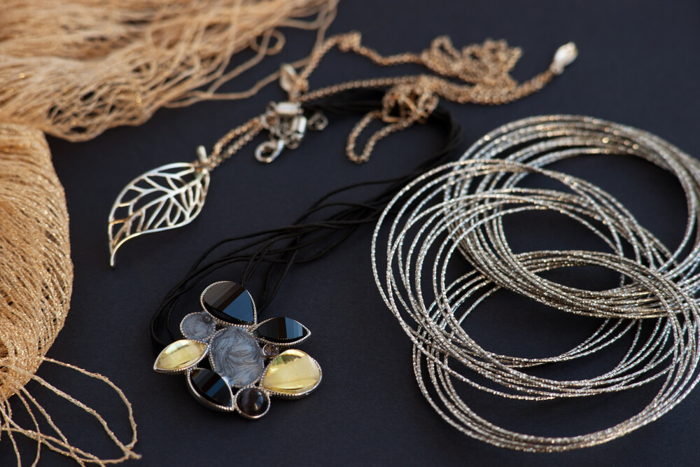 IBM Plans to use Blockchain to Track Jewelry Supply Chains