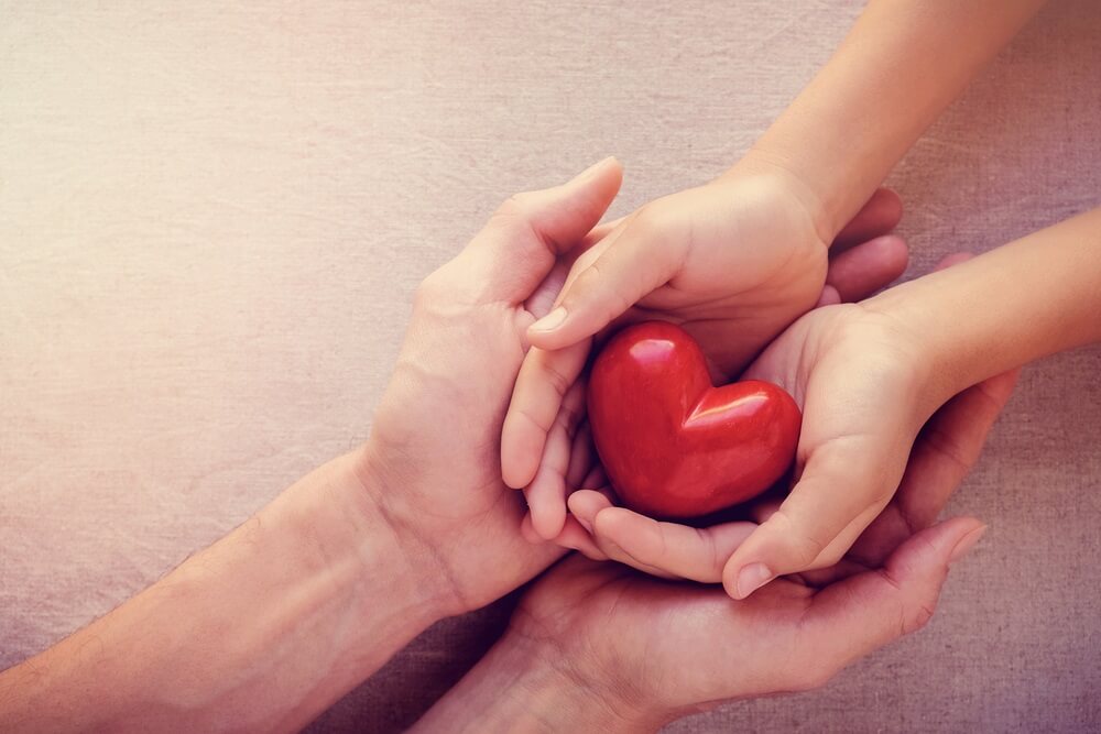 Charities Must Embrace the Blockchain to Avoid Remaining ‘Behind the Curve,’ Says Report
