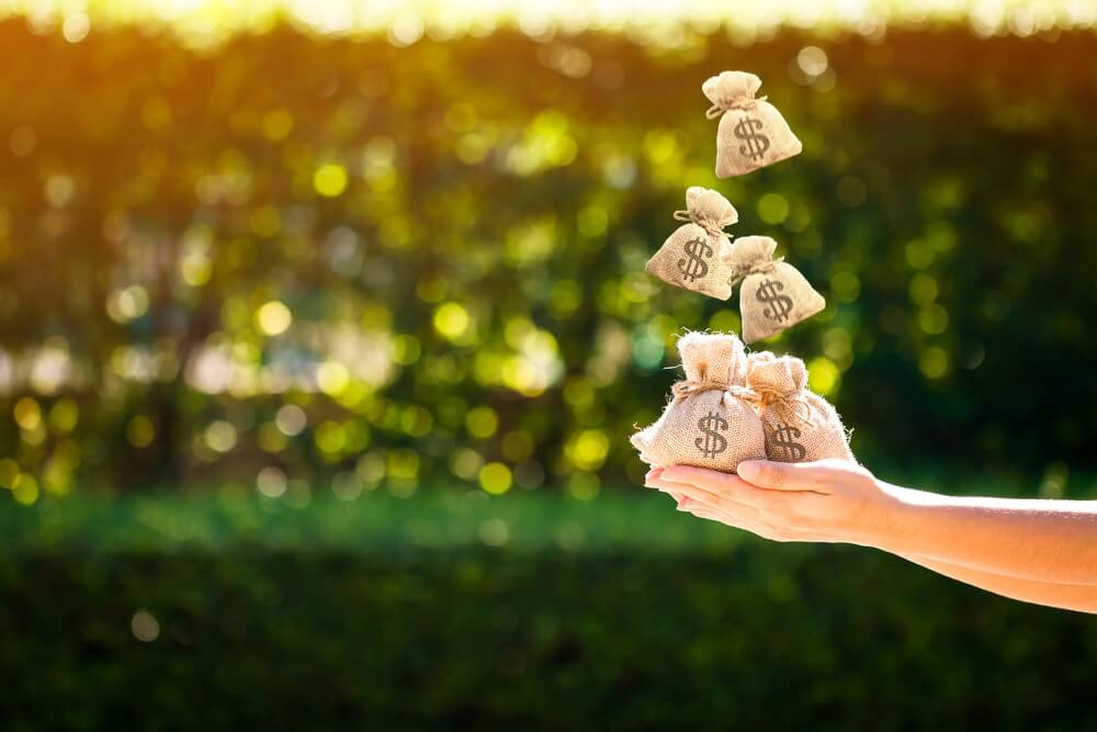 Survey: HNWIs Want Better Advice Investing in Cryptocurrencies
