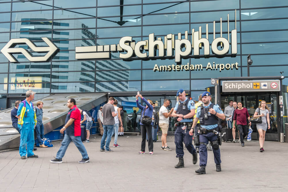 The first European airport Bitcoin ATM has been installed at the Schiphol airport in Amsterdam.