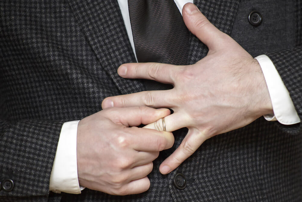 How One Anonymous Husband Lost It All on BTC