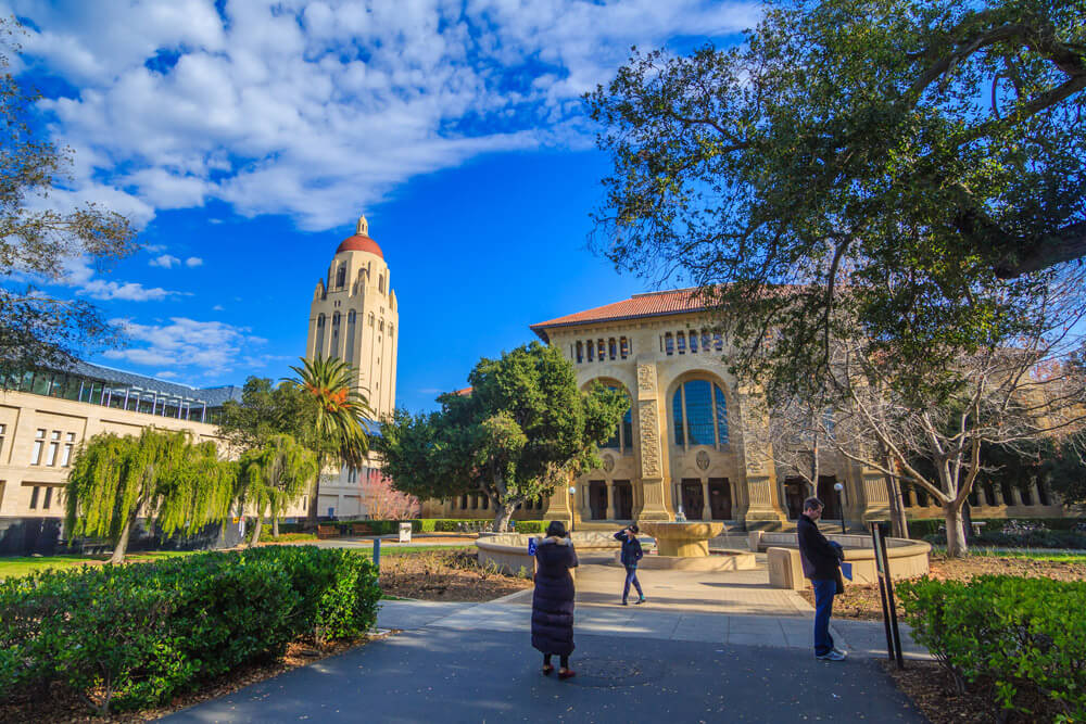 Stanford University offers 10 classes in blockchain and cryptocurrency.