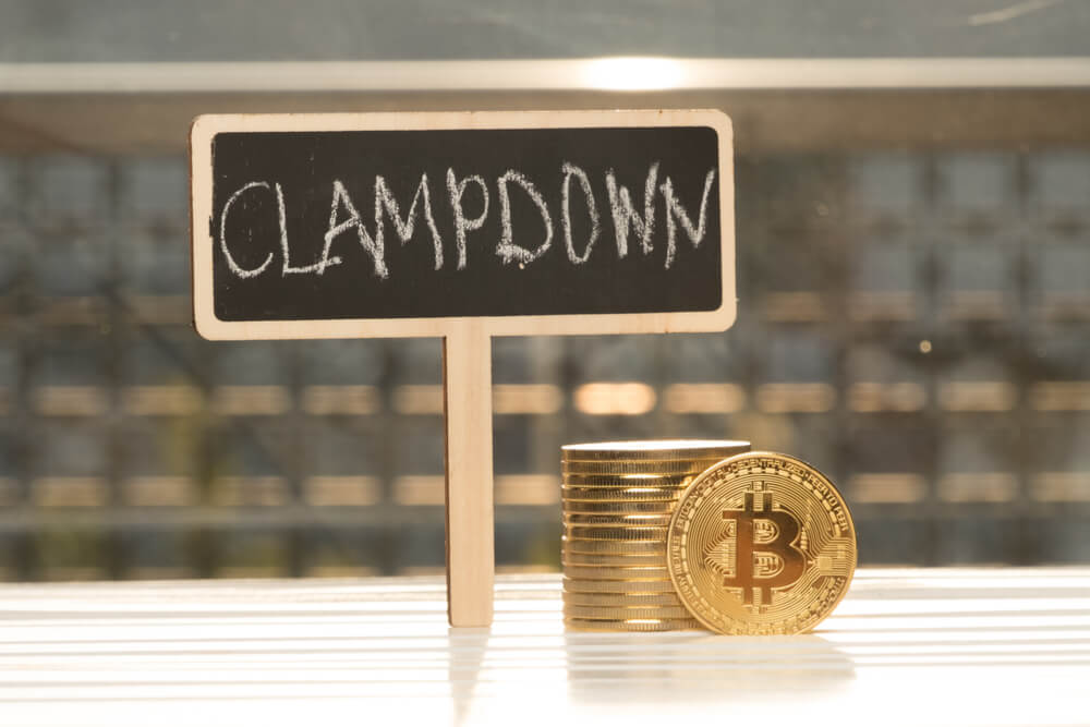 Chinese Billionaire Bitcoin Investor Leaves the Crypto Field Following Local Clampdown