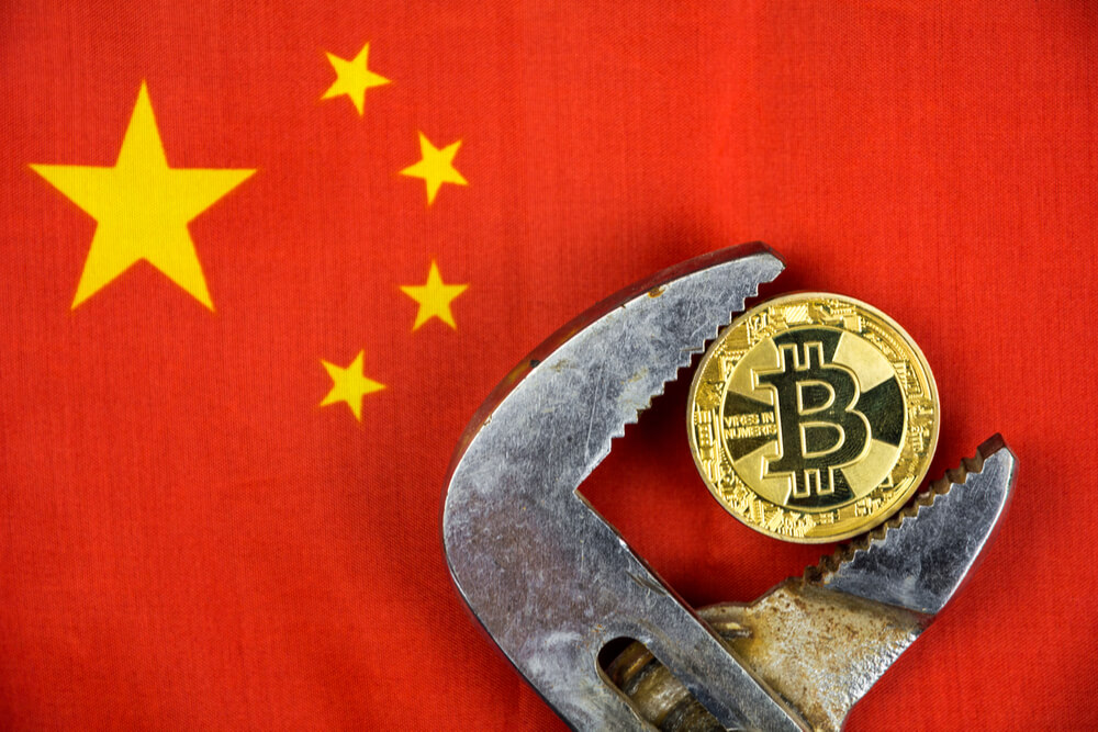 Report: China Prefers EOS and TRON to Bitcoin