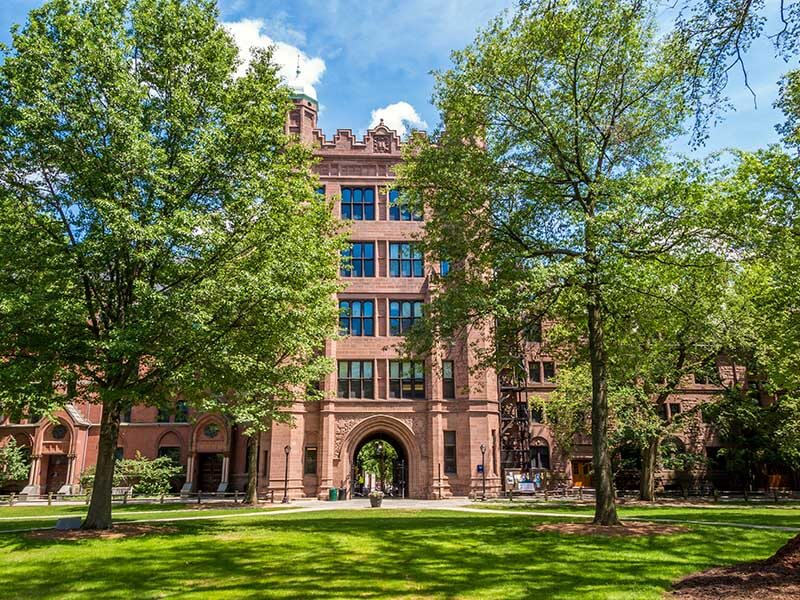 Bentley University Students Can Pay for Tuition with Crypto