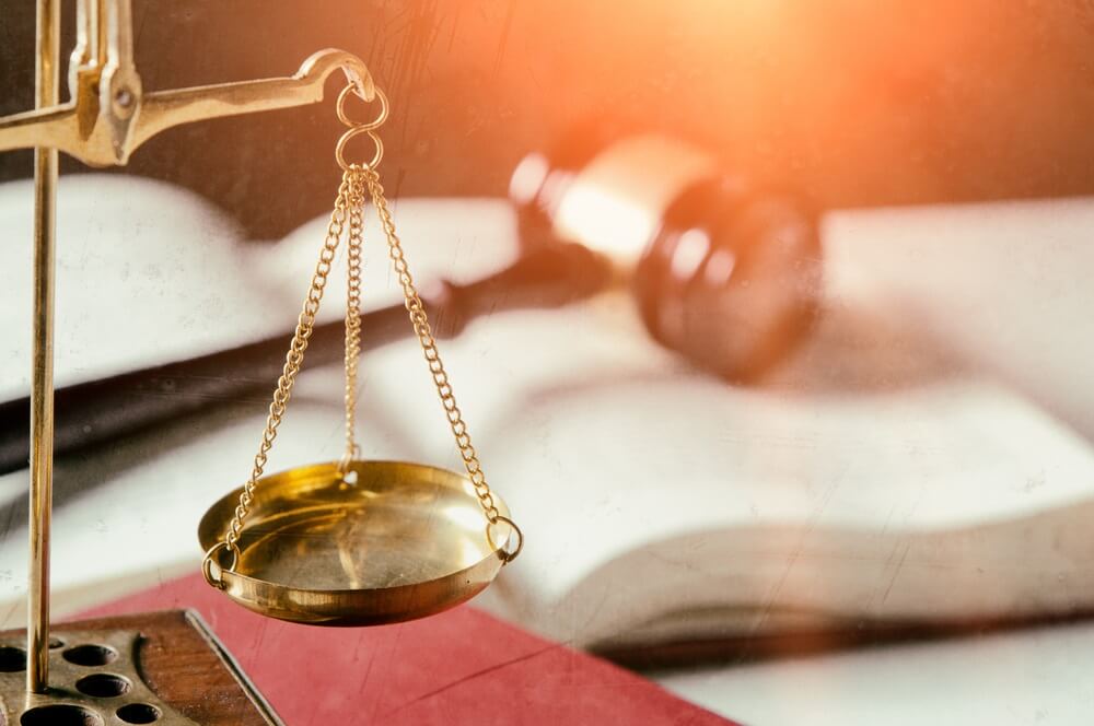Winklevoss Twins Lose First Round Against Shrem in Court