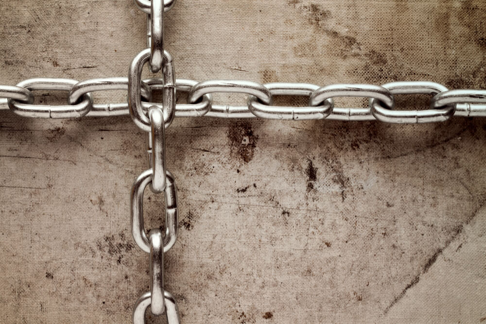 Bitcoin Cash Hard Fork Creates Two Chains
