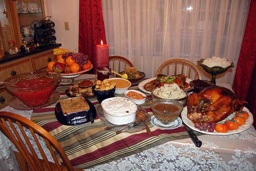 Analysts Advise Not Talking About Bitcoin This Thanksgiving