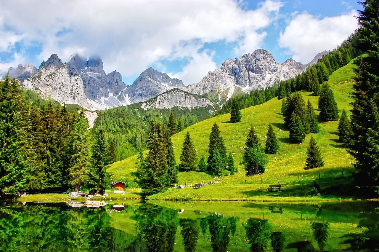 Austria to Develop Blockchain Center in Vienna