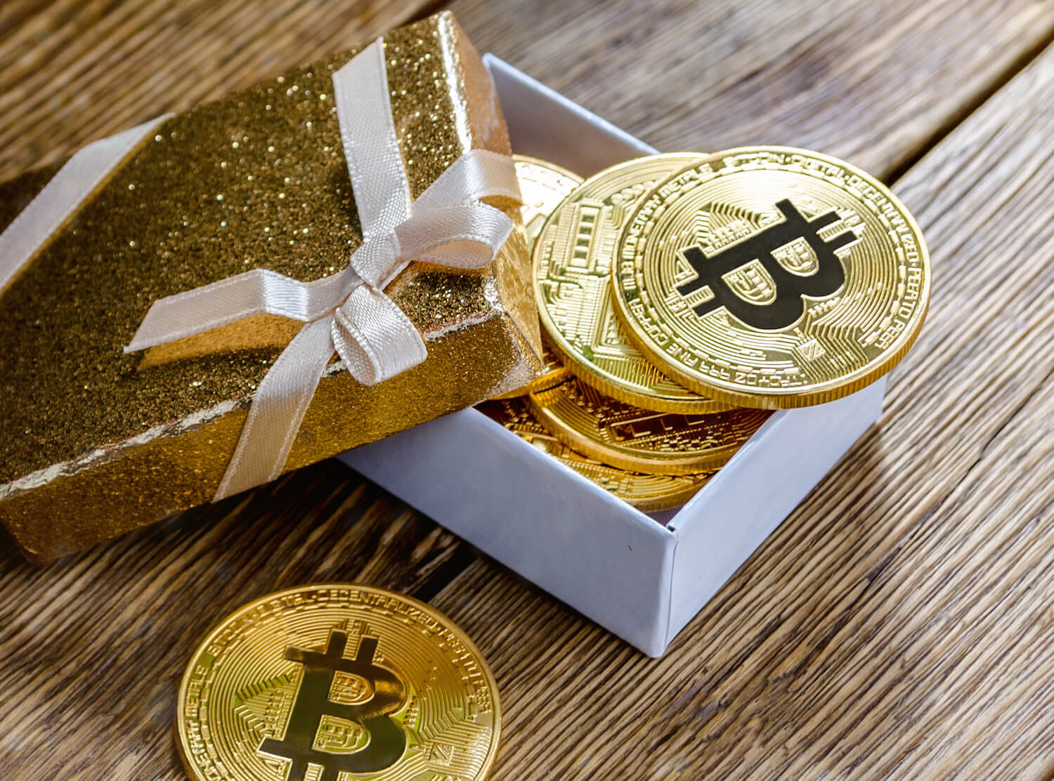 Jay-Z and Jack Dorsey Give $1,000 to Bitcoin Academy Attendants