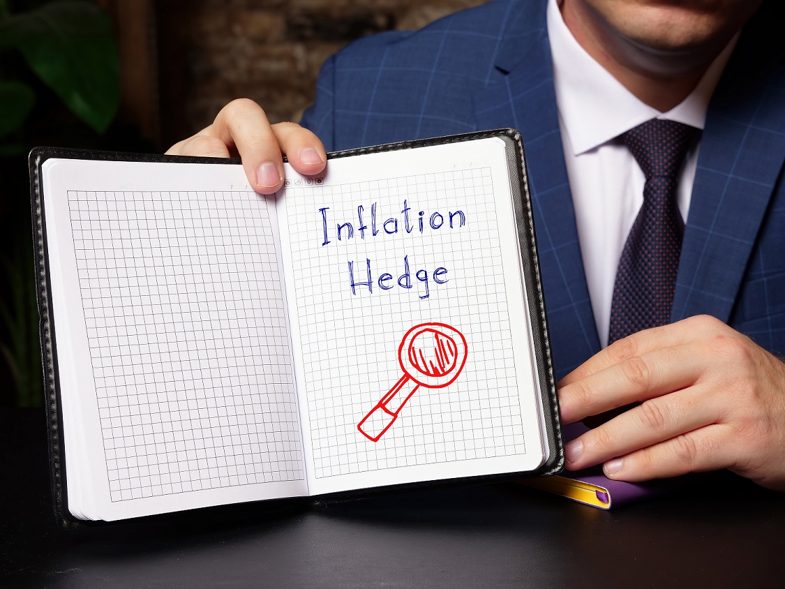 Cathie Wood: Bitcoin Can Aid an Ailing Economy