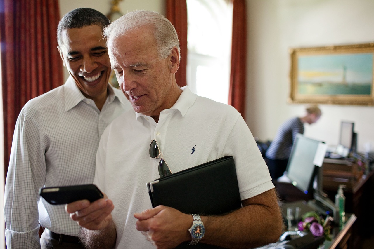 US President Joe Biden Signs Veto Repealing SEC Guidance