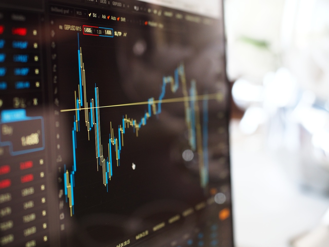 BTC Drops By Over 4%, Taking Its Value Below $62,000