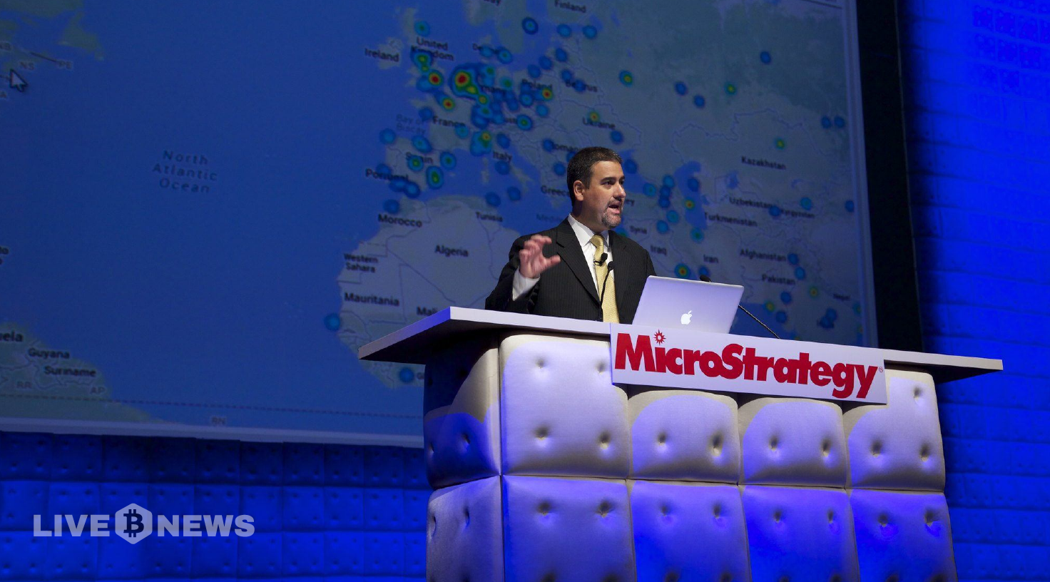 MicroStrategy to Raise $700M in Bond Offering for Bitcoin Investments