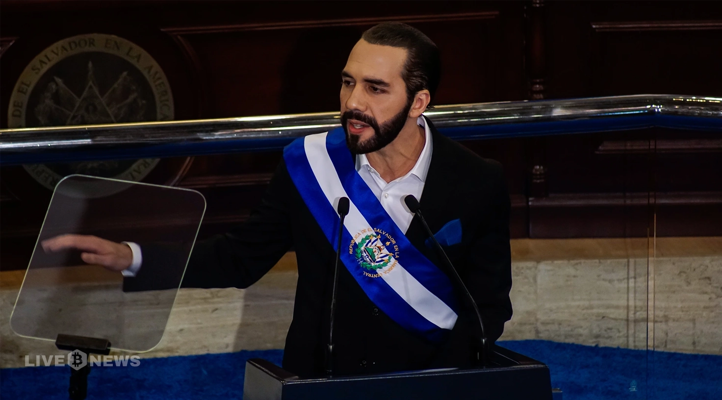 El Salvador Approves Bitcoin Policy Reforms Amid IMF Loan Agreement